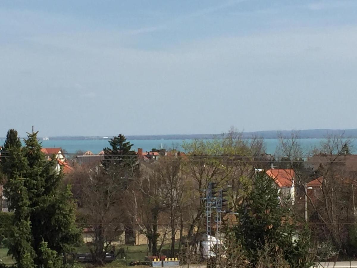 Szeki Apartman Balatonfüred Esterno foto